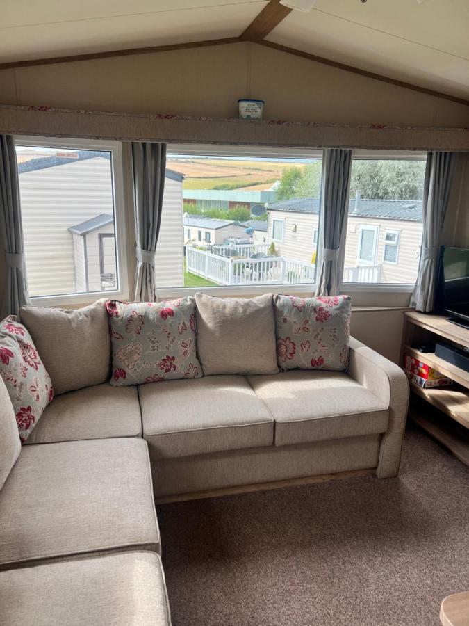 Oakley Newquay Bay Resorts Екстериор снимка